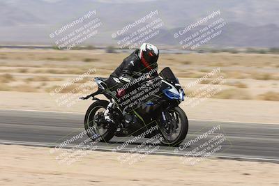 media/May-25-2025-TrackXperience (Sun) [[393a69de75]]/Level 1/Session 5 (Speed Pans)/